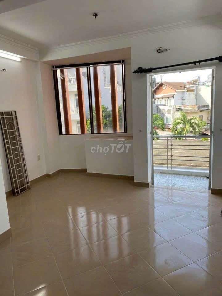 nhà nc hxh tr 3 lầu 3pn 3vs Nơ Trang Long p12 Q.bình thạnh