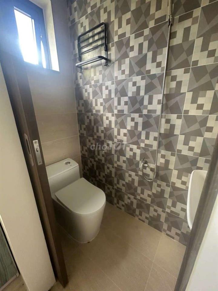 cho thuê căn hộ mới 100% thang máy 25m2 mai xuân thưởng Q.bình thạnh
