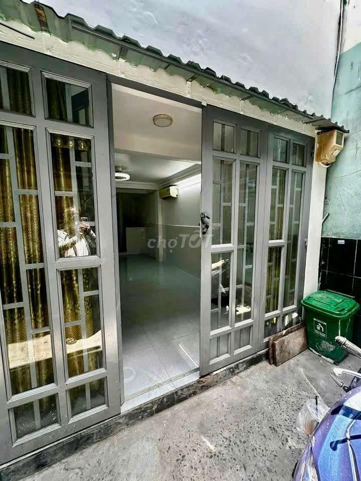 nhà nc mới tr 1 lầu sân thượng vạn kiếp p3 Q.bình thạnh