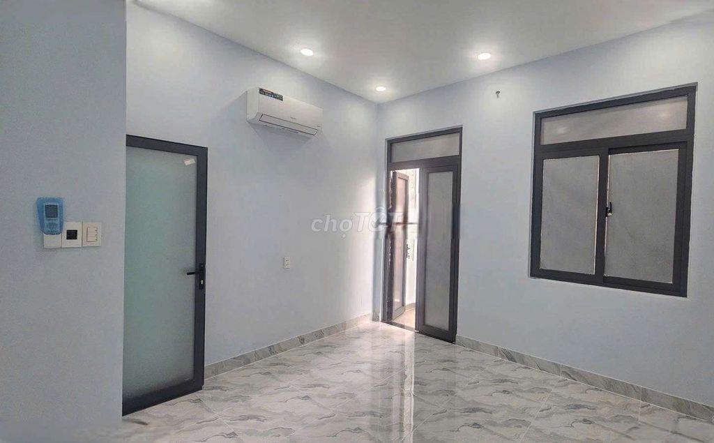 nhà nc mới đẹp 5,5x12 rr lầu Lê Quang định p11 Q.binh thạnh