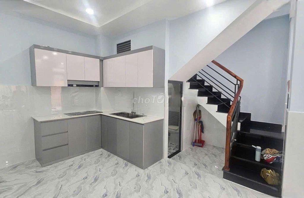 nhà nc mới đẹp 5,5x12 rr lầu Lê Quang định p11 Q.binh thạnh
