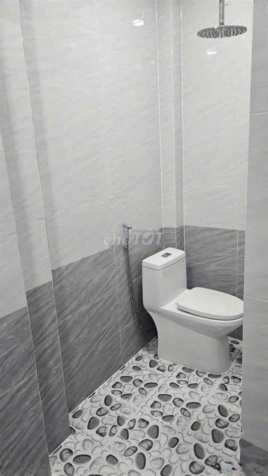 nhà nc mới đẹp 5,5x12 rr lầu Lê Quang định p11 Q.binh thạnh