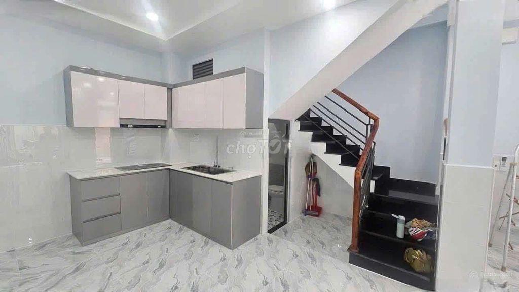 nhà nc mới đẹp 5,5x12 rr lầu Lê Quang định p11 Q.binh thạnh