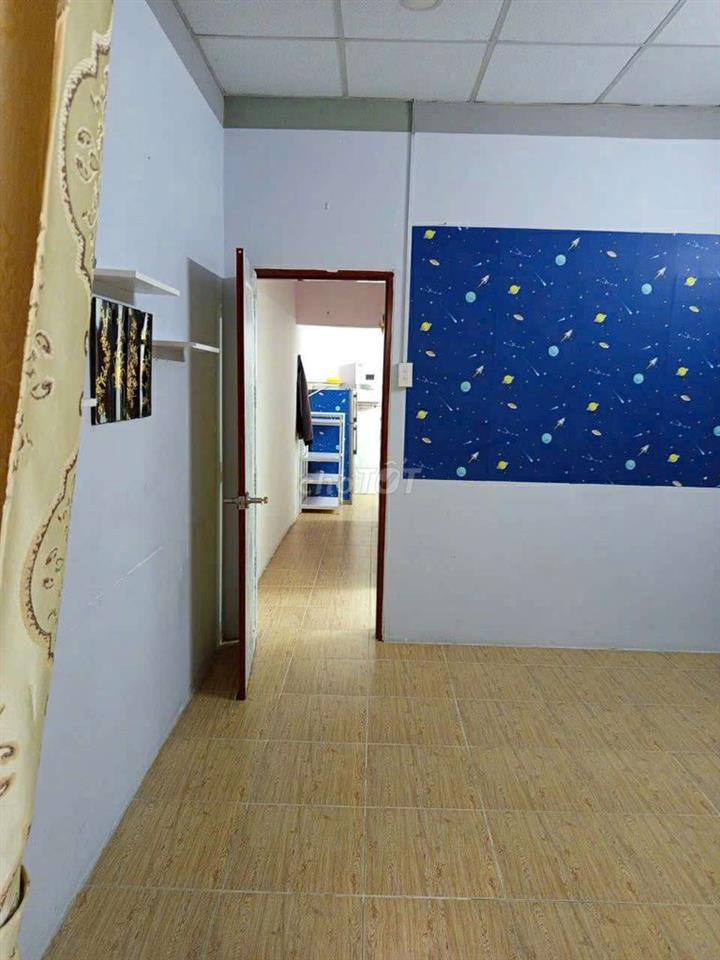 cho thuê lầu 1 riêng biệt 50m2. 2pn fnt trần Quốc thảo p9 Q3