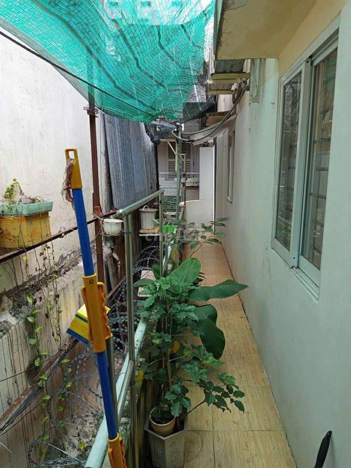 cho thuê lầu 1 riêng biệt 50m2. 2pn fnt trần Quốc thảo p9 Q3