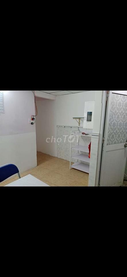 cho thuê lầu 1 2pn 50m2 lối đi riêng biệt  Kỳ Đồng P9 Q3