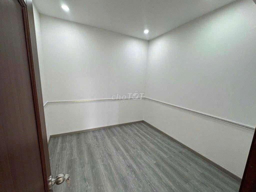 nhà mới  hxh sát mt tr 2 lầu 3pn 3vs nghĩa Hòa P6 Q.tân Bình