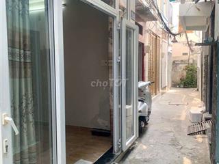 nhà căn góc nhỏ xinh trệt lầu 1pn Điện biên phủ  p11 Q10