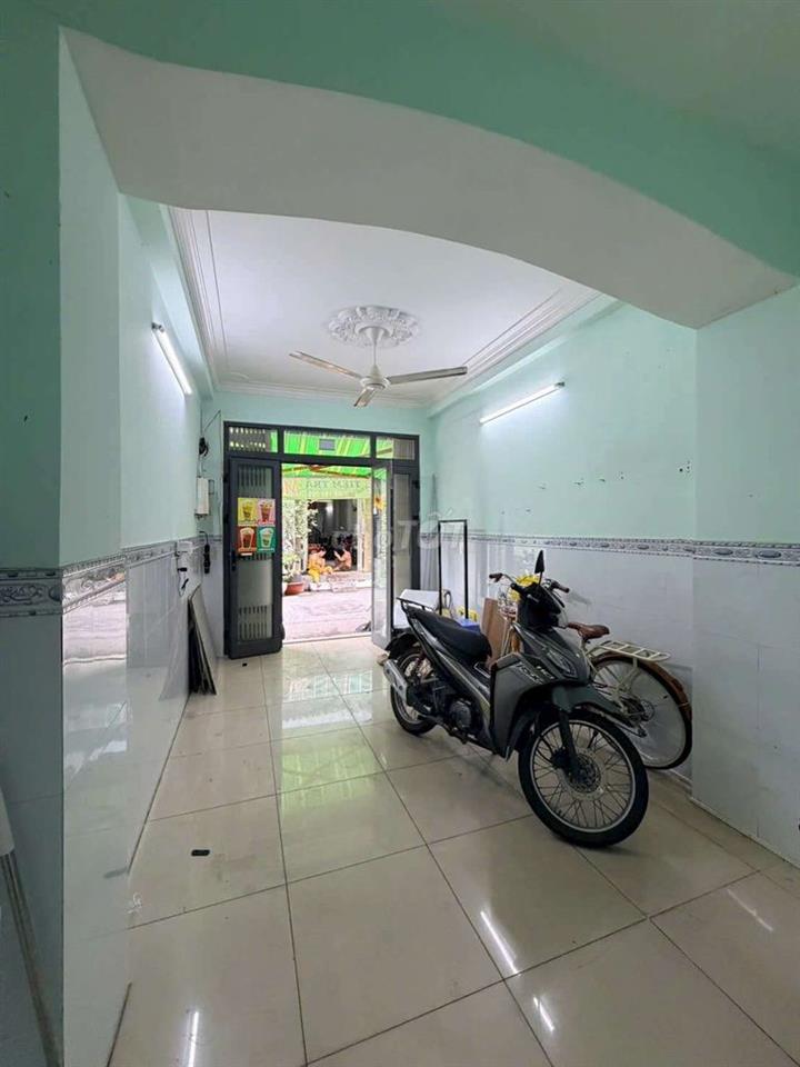 nhà nc mt đường 3x14 tr 2 lầu 4pn 5vs Ngô Thời Nhiệm Quận Phú nhuâni