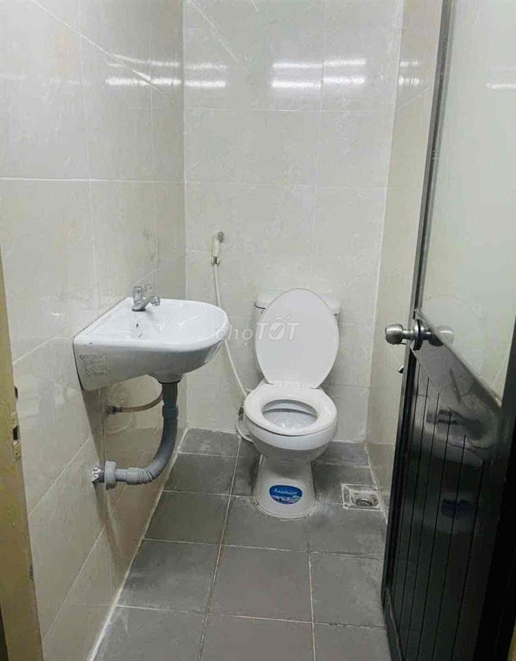 nhà nc gần mt hxh sầm uất kd  hoàng văv phụ p2 quận tân bình
