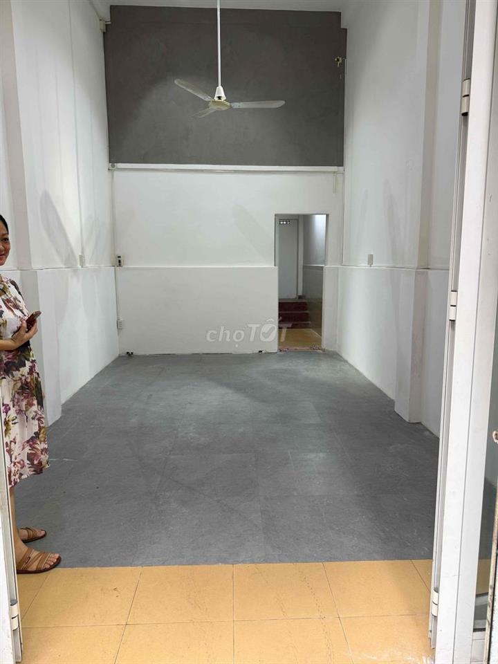 nhà nc gần mt hxh sầm uất kd  hoàng văv phụ p2 quận tân bình