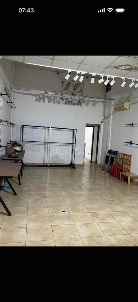 nhà nc rộng hẻm xe tải 4.5x16  Đường cộng Hoà P13 Quận tân bình