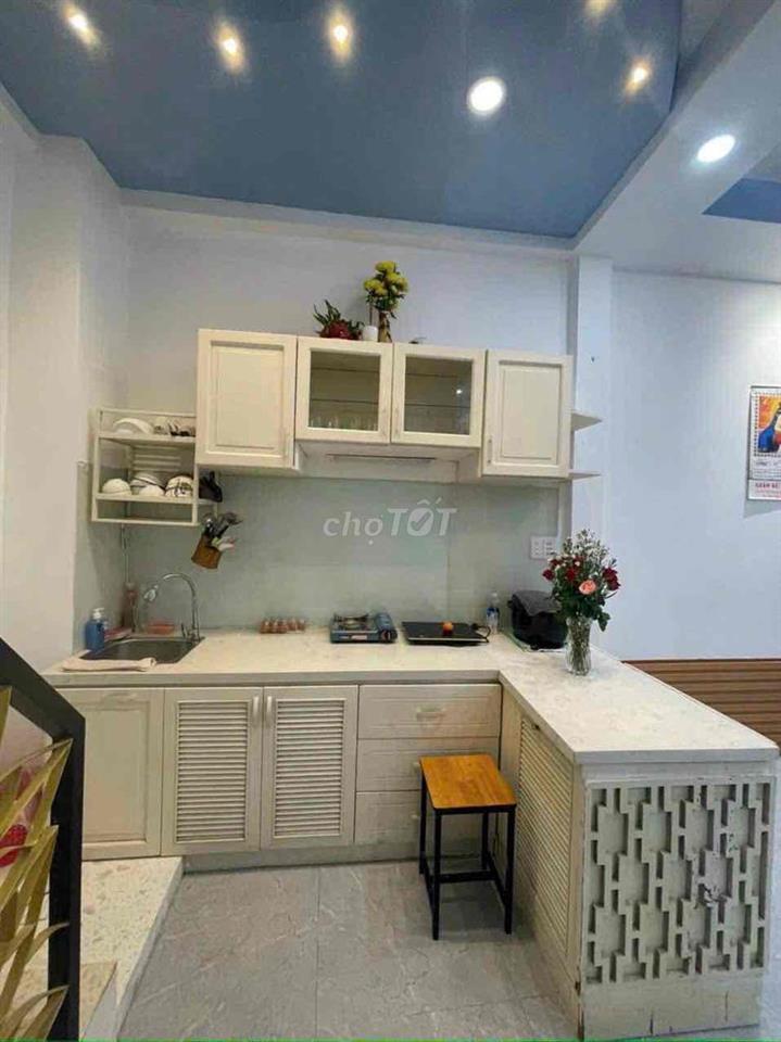 nhà nc mới đẹp trệt 1 lầu 2pn 2vs xô viết nghệ tĩnh p21 Q.bình thạnh