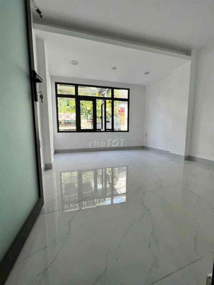 cho nhà nc mới đẹp 4x9  trệt lầu 2pn 2vs CMT8 P5  Quận tân bình