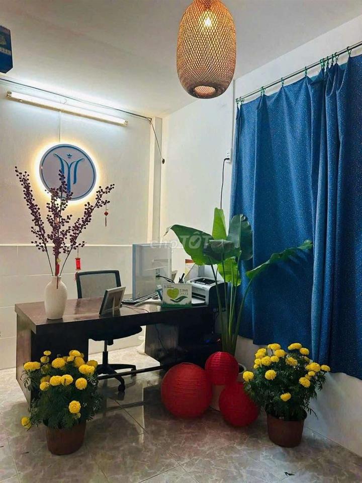 nhà nc mt đường 4x20 tr 1 lầu 3pn phó Đức Chính P1 Q.Bình thạnh