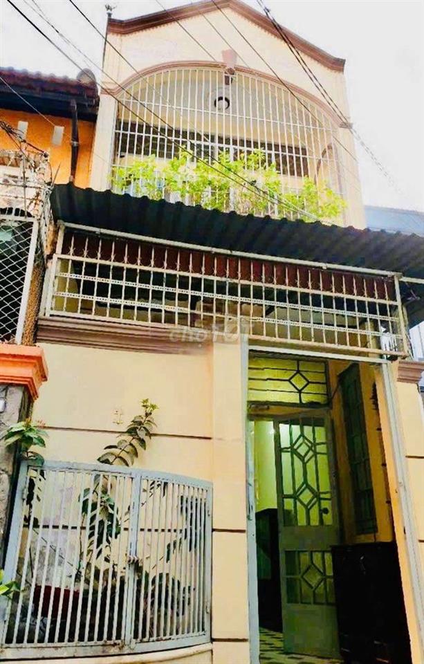 nhà nc mới đẹp 4x12 trệt lầu 2pn 2vs Bùi Thị Xuân P1 Tân Bình