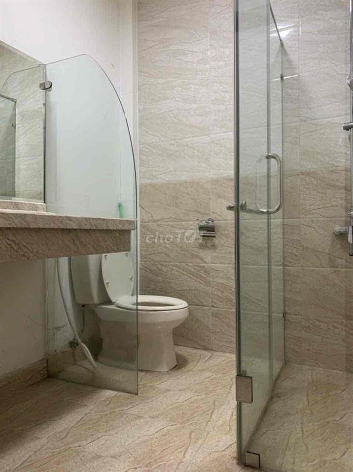 cho thuê nhà nc mt đường 3.5x24 tr 1 lầu 3pn 2vs CMT8 P5 Q.Tân Bình