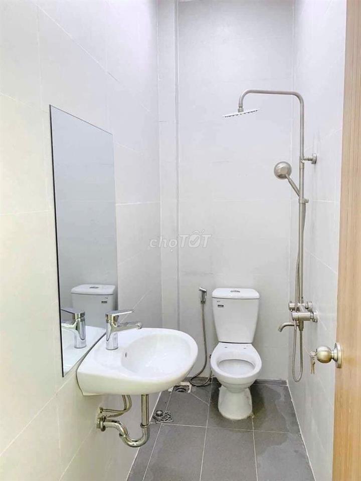 Cho thuê nhà HXH 330/3A Phan Đình Phùng P.1 Q.Phú Nhuận