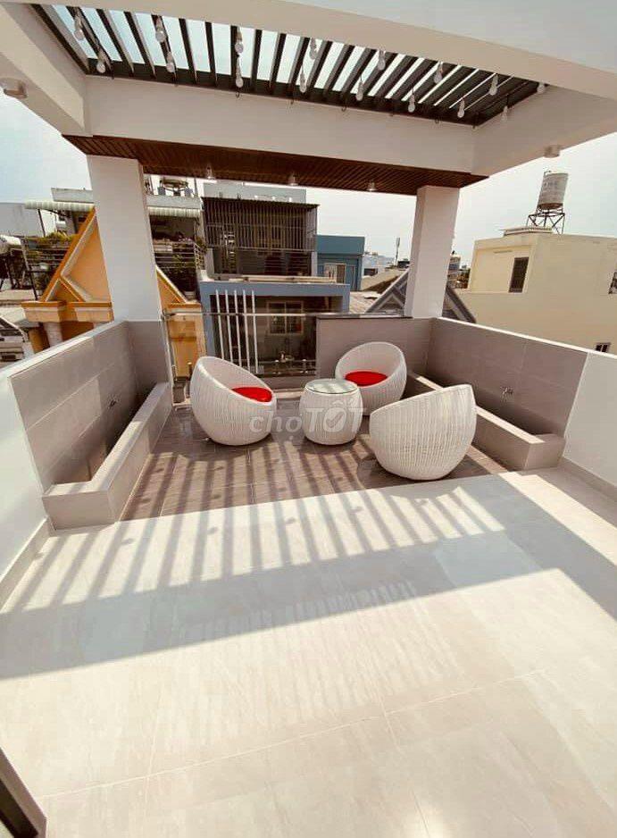 Cho thuê gấp nhà HXT thông 220/6B Nguyễn Trọng Tuyển, P.8, Q. PN
