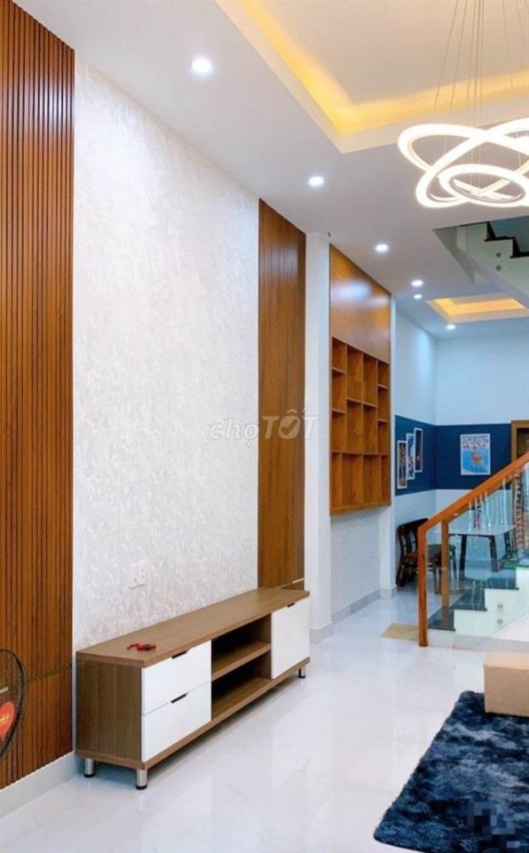Cho thuê nhà HXH 95/4B Lê Văn Sỹ P.13 Q.Phú Nhuận