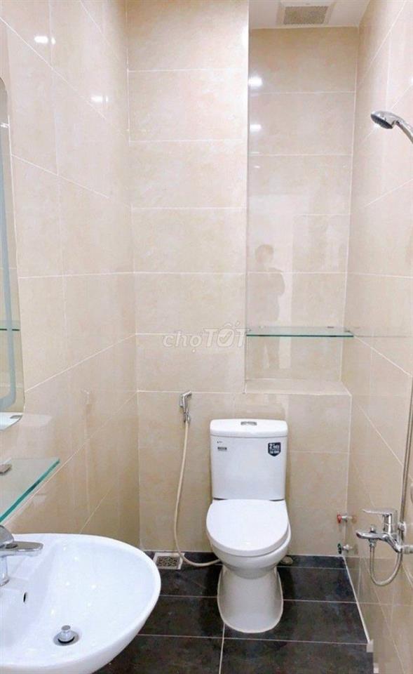 Cho thuê nhà HXH 95/4B Lê Văn Sỹ P.13 Q.Phú Nhuận