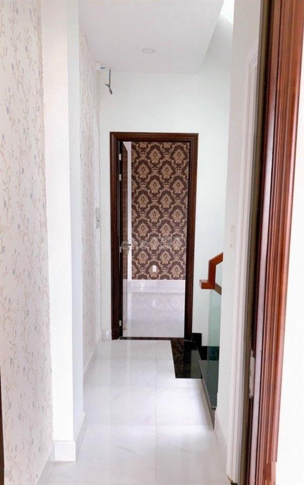 Cho thuê nhà HXH 95/4B Lê Văn Sỹ P.13 Q.Phú Nhuận