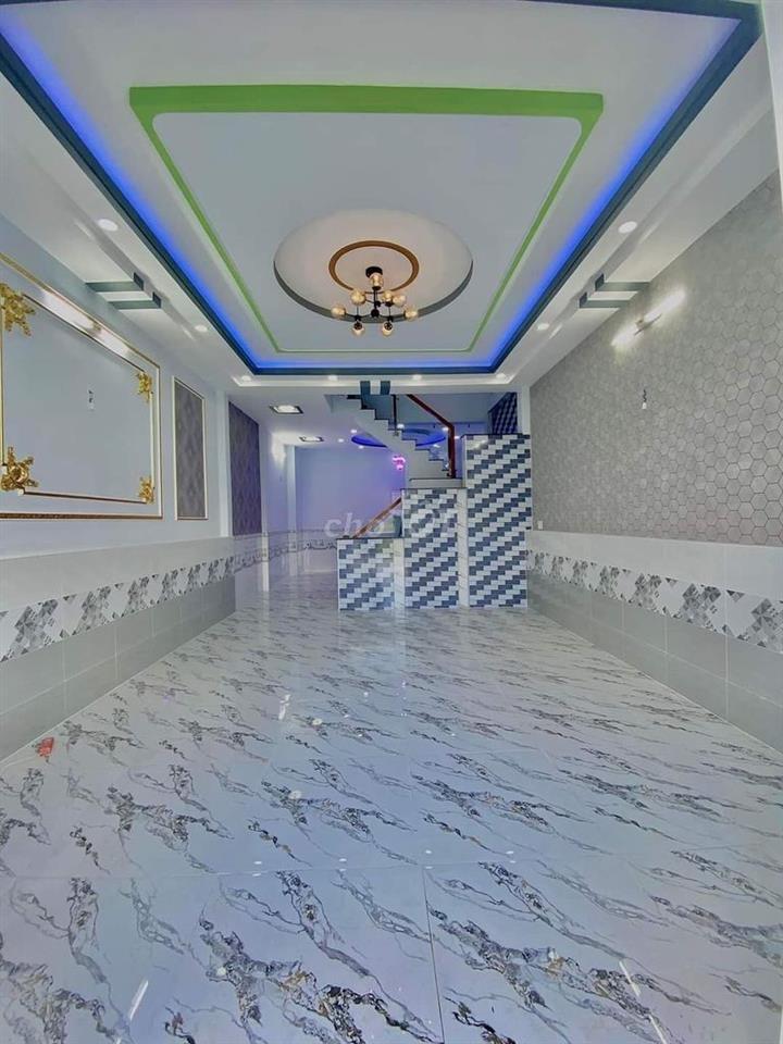 Cho thuê nhà MT 305A Nguyễn Trọng Tuyển P.10 Q. Phú Nhuận.