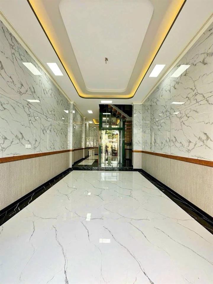 Cho thuê nhà MT 386A Lê Văn Sỹ gần ngã tư Trần Quang Diệu, P14, Quận 3