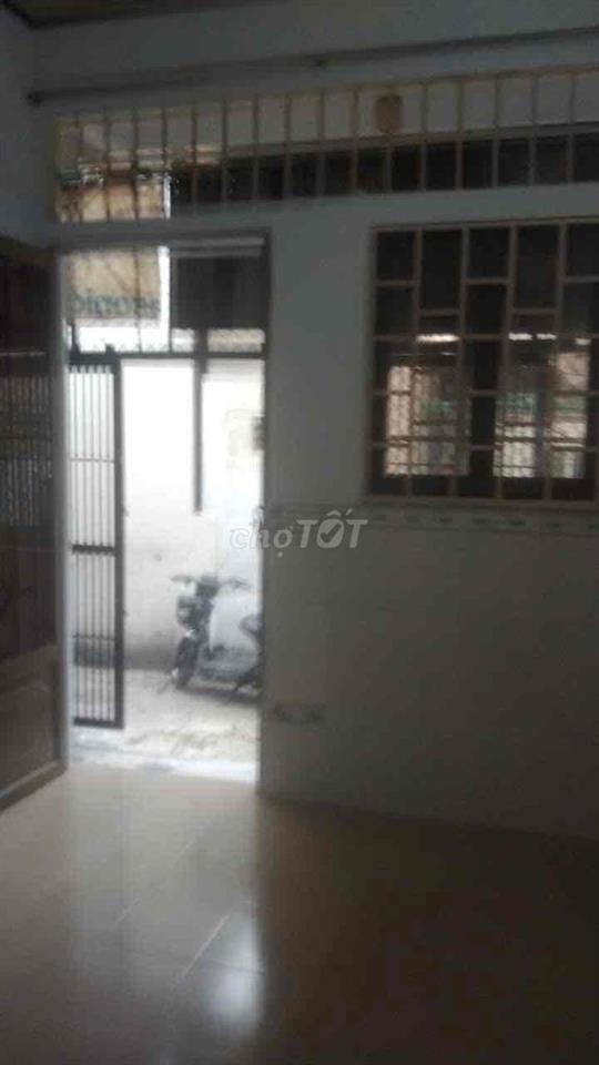 NHA THUE  GIÁ TỐT HẺM TO 5M THOÁNG MÁT - 1 TRỆT 1 LẦU (2PN) CHỈ 8 TRIỆ