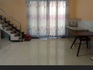 NHÀ THUÊ GIÁ TỐT SIÊU RỘNG ĐƯỜNG BẠCH ĐẰNG- GIÁ CHỈ 7 TRIỆU/THÁNG! 
