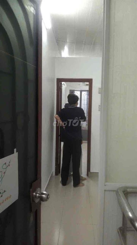 NHÀ THUÊ GIÁ TỐT - TRANG BỊ SẴN 2 MÁY LẠNH MÁT RƯỢI TẠI LÊ VĂN DUYỆT,