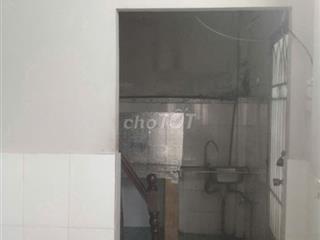[NHÀ THUÊ GIÁ TỐT] 1 Lầu Đúc Nơ Trang Long P.12 - Lắp sẵn Máy Lạnh