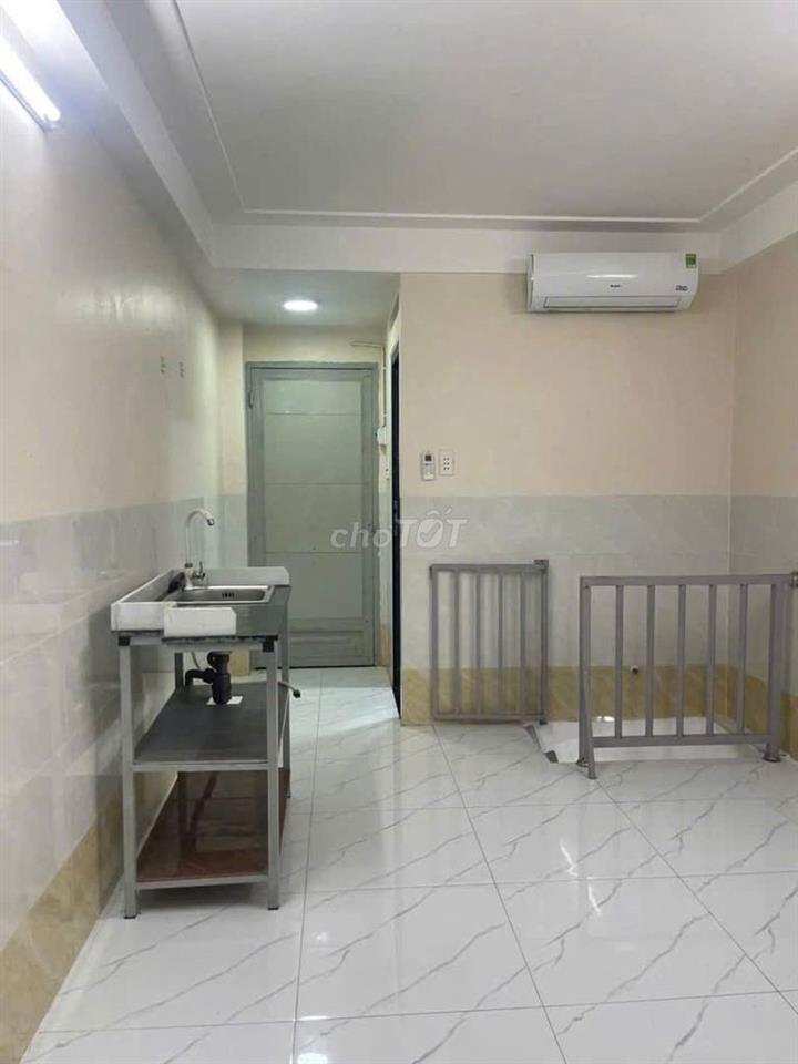 NHÀ MỚI - GIÁ CỰC TỐT HẺM XE HƠI PHAN VĂN TRỊ, P.5 CHỈ 8 TRIỆU/THÁNG!