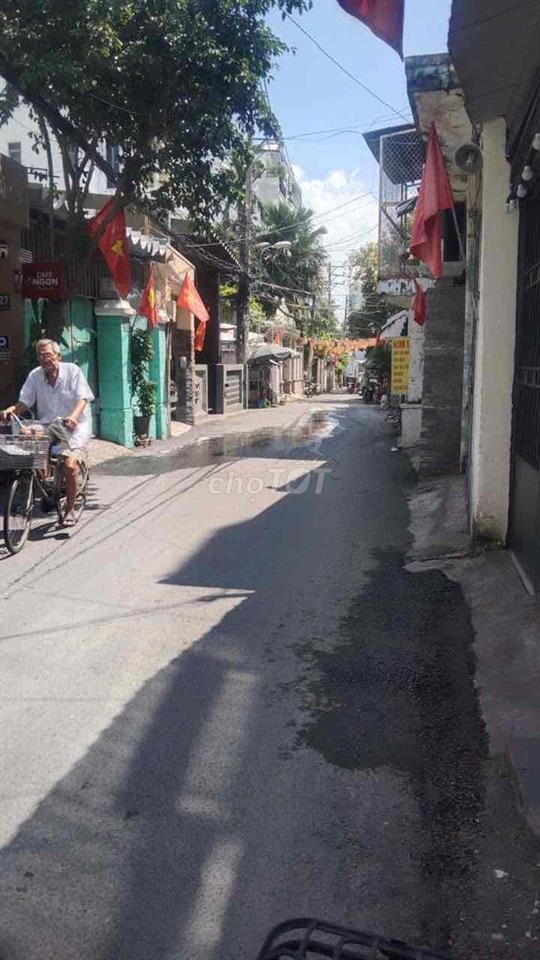 HÀNG HIẾM: MẶT TIỀN ĐƯỜNG NGUYỄN KHUYẾN – NGANG 4M THOÁNG – CHỈ 9 TRIỆ