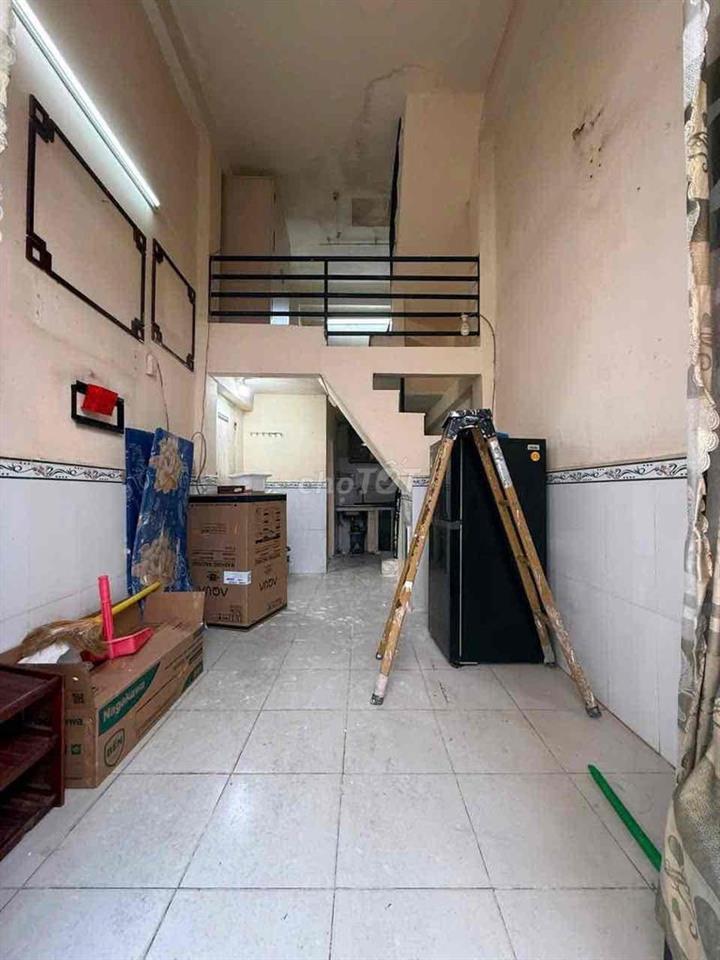 Cho thuê nhà Nguyễn Đình Chiểu PN, nhà trệt 1 lửng 1 lầu