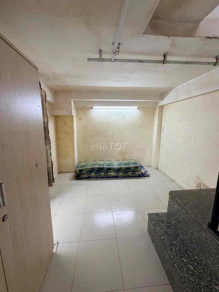Cho thuê nhà Nguyễn Đình Chiểu PN, nhà trệt 1 lửng 1 lầu