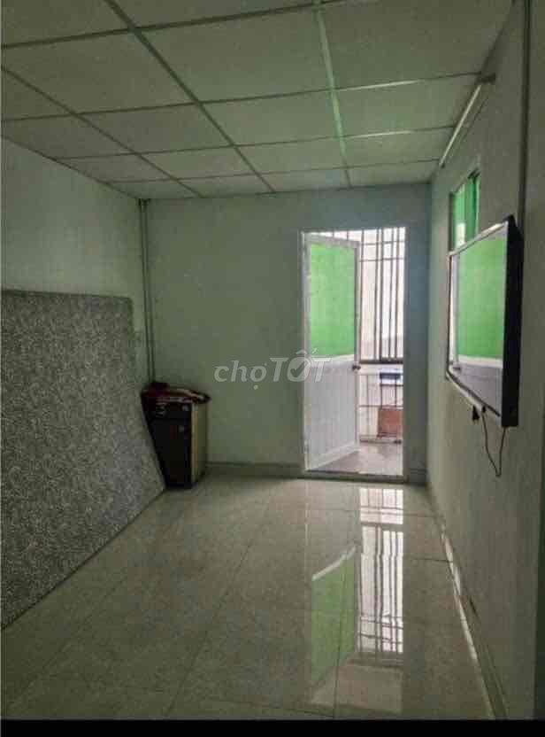 Cho thuê nhà 1 trệt 2 Lầu, đường Điện Biên Phủ Quận 10
