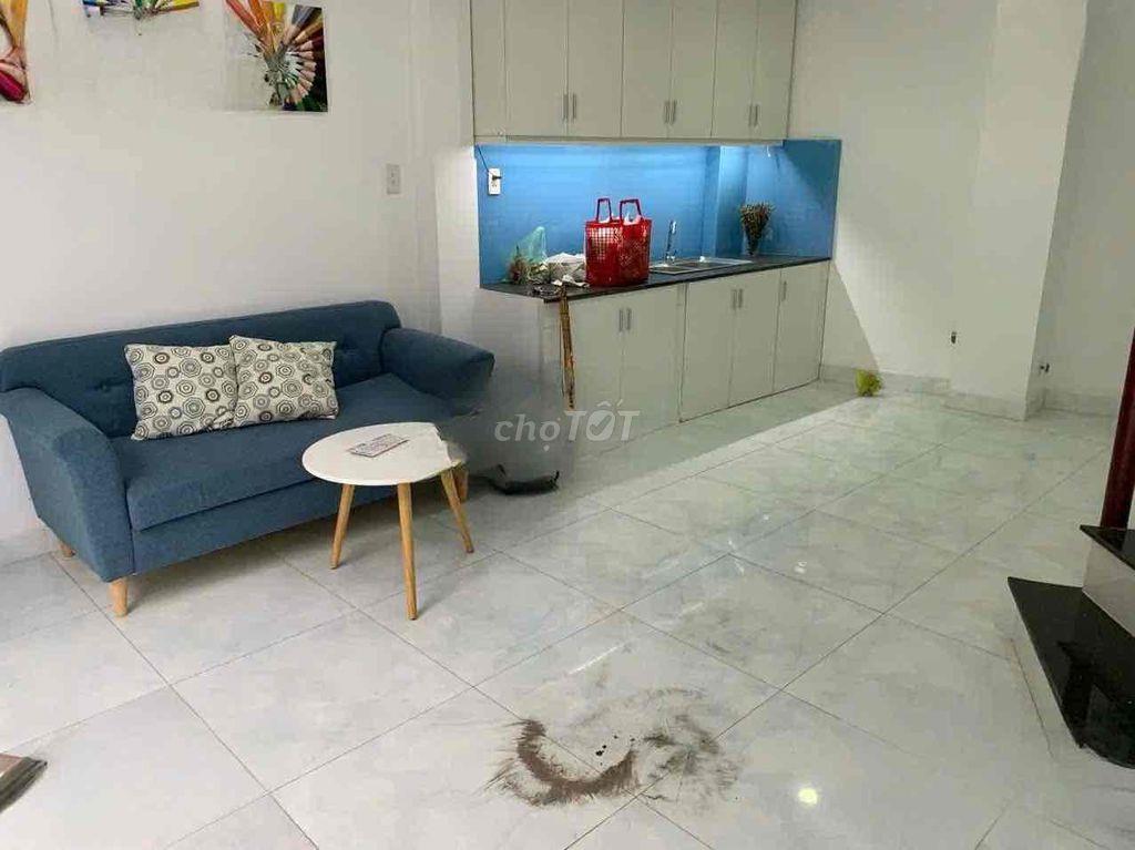 Nhà Mới trệt 2 Lầu Bình Thạnh, có sẵn nội thất