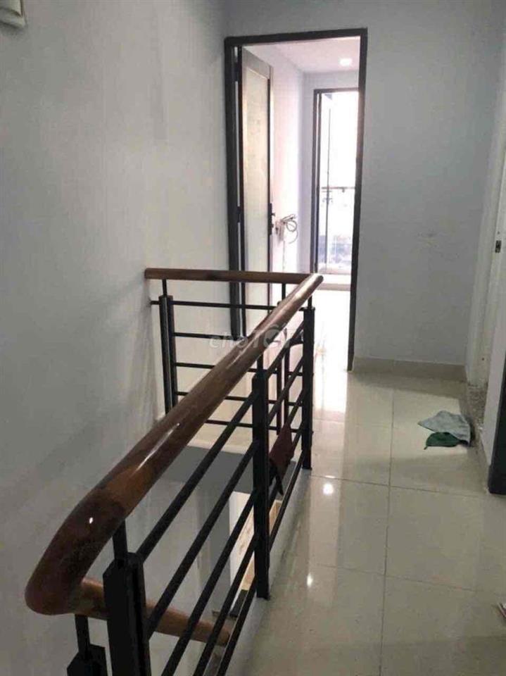 Cho thuê Nhà 1 trệt 1 lầu, đường Hoàng Sa Tân Bình