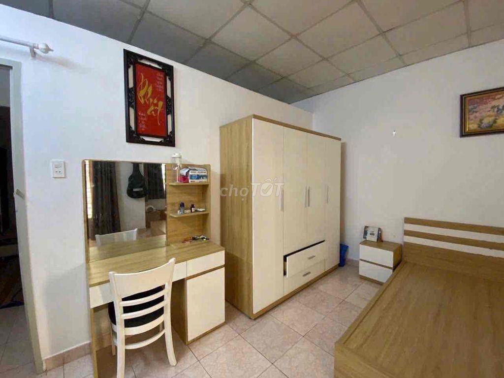 Căn Góc thông thoáng, 1 trệt 1 lầu, 2PN 2VS