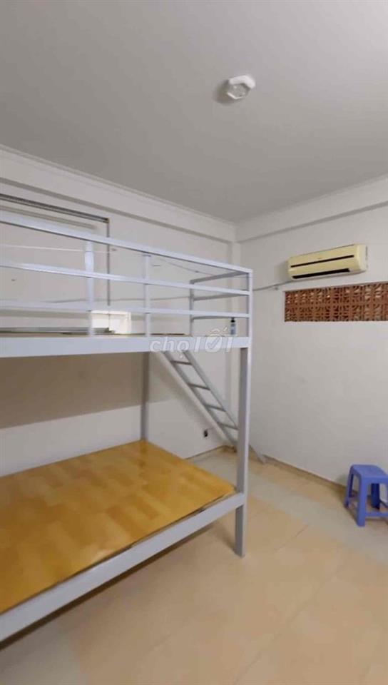 Cho thuê Phòng trọ 4 triệu, ngay trường ĐH hutech