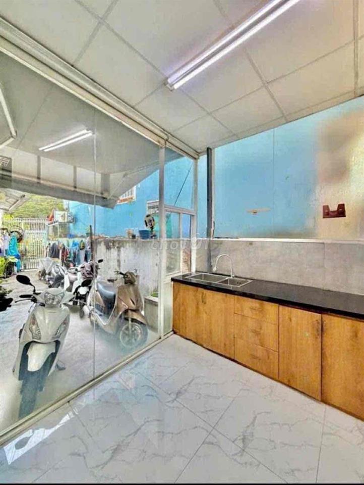 Nhà Mới 1 trệt 3 lầu, Thích Quảng Đức P5 Phú Nhuận