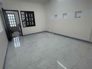 Cho thuê nguyên Lầu 1 Mới -  DT sàn 110m2 - Lối đi riêng, hẻm xe tải