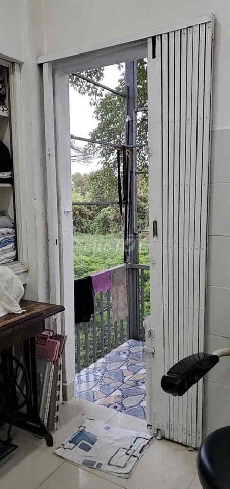 Phòng trọ có ban công, đầy đủ nội thất - Bình Quới P28 BT