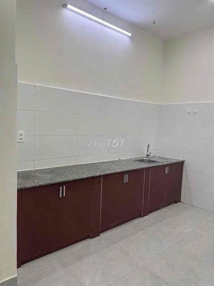 Cho thuê nhà Mới 1 trệt 2 lầu - Kỳ Đồng P9 Quận 3