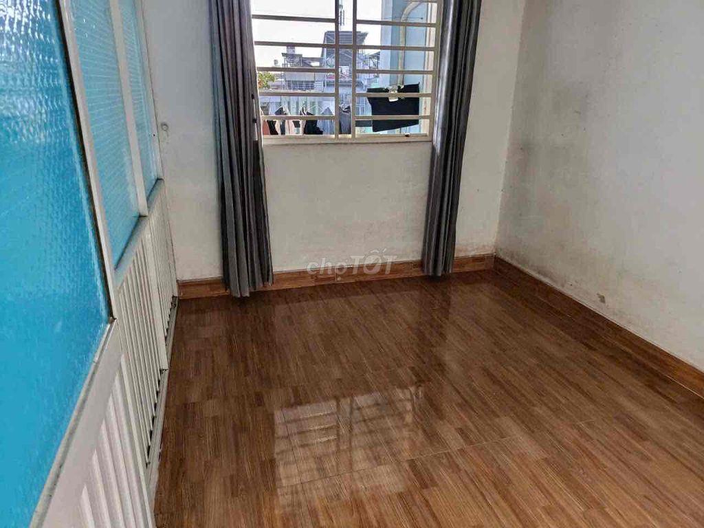 Cho thuê phòng 2,6 triệu, Bùi Quang Là P12 Gò Vấp