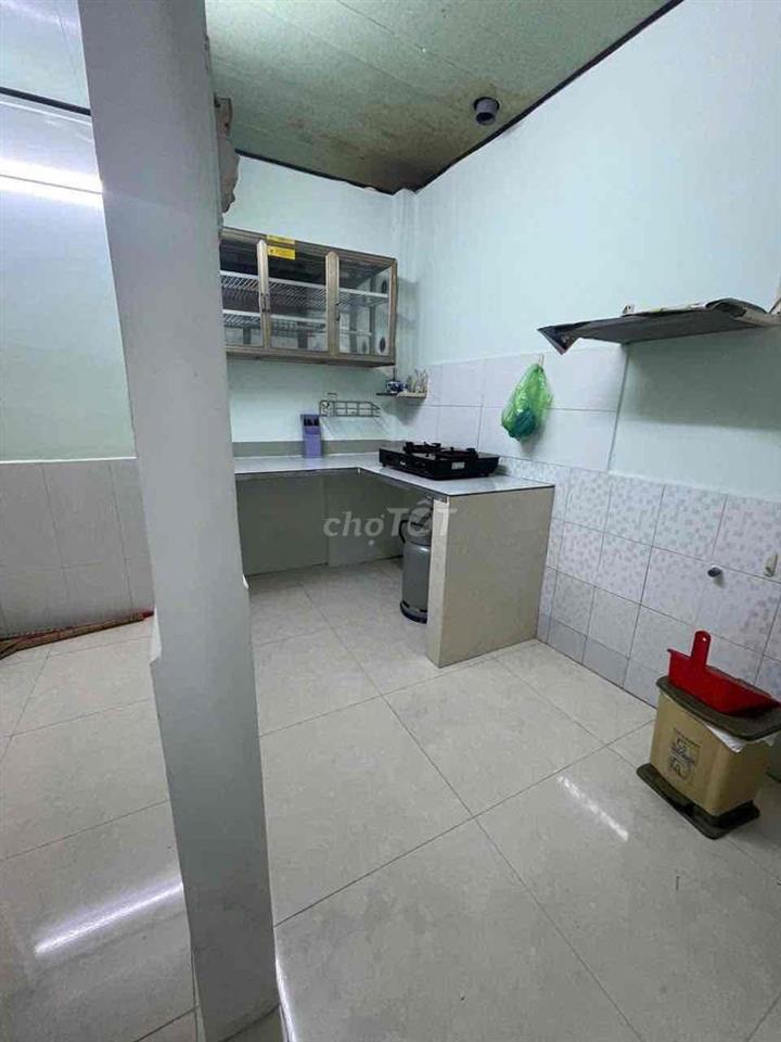 nhà thuê 1 trệt 1 lầu - đường Nguyễn Trọng Tuyển, Phú Nhuận