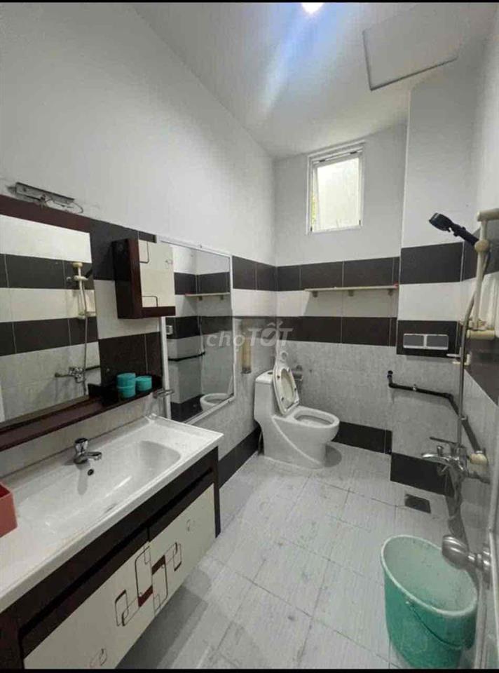 Cho thuê nhà Mới, đầy đủ nội thất - Bùi Văn Thêm P9 PN
