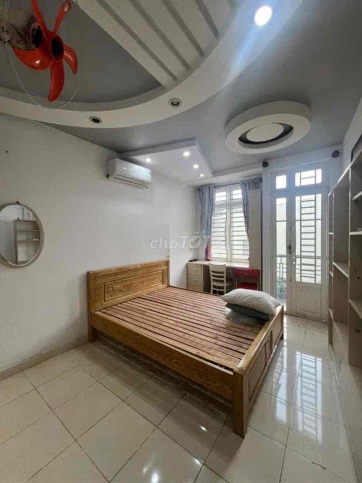 Cho thuê nhà Mới, đầy đủ nội thất - Bùi Văn Thêm P9 PN