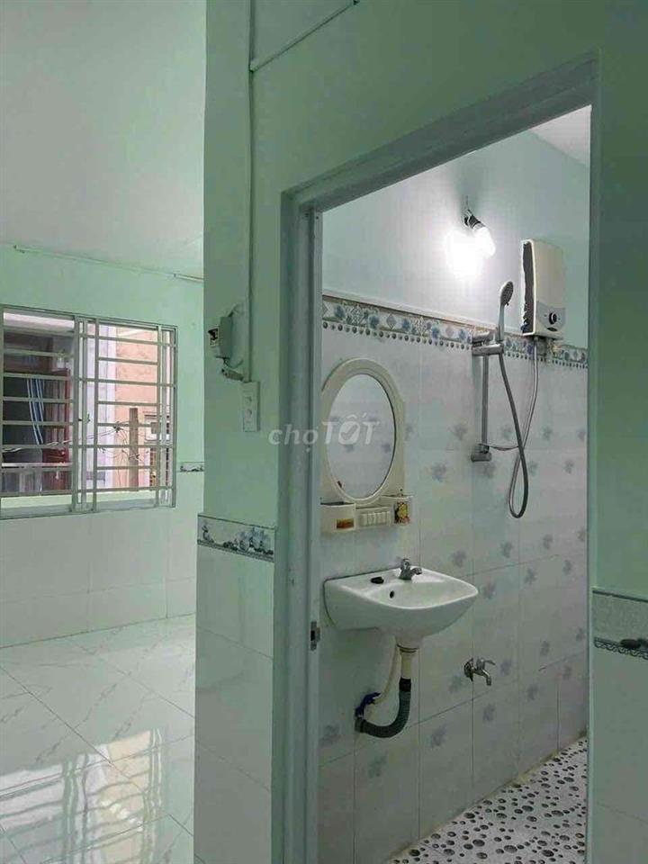 Cho thuê nhà 1 trệt 1 lầu, 2PN 3VS - đường XVNT P25 BT